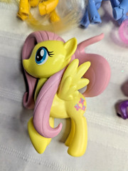 My Little Pony Figures Mix Lot of 17 Brushable Molded Various Sizes MLP