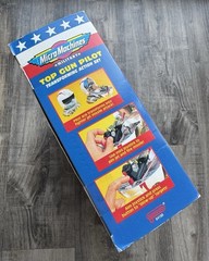 Vintage 1998 Micro Machines Top Gun Pilot Playset Galoob *New in Box*
