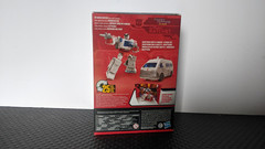 Transformers Studio Series 86-23 Voyager Class Autobot Ratchet
