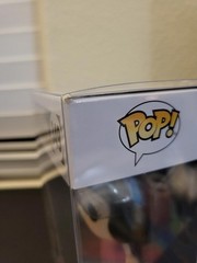 Disney’s Snow White Toys R’ Us Exclusive Funko Pop