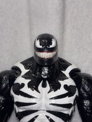 Marvel Legends VENOM Spider-Man 2 GamerVerse 10.5″ Figure LOOSE COMPLETE