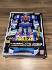 Bandai Super MINIPLA Power Rangers in Space Astro Megazord (Model Kit Series)
