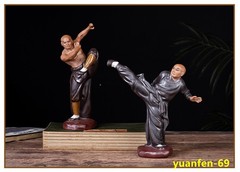 Shaolin Monk Chinese Kung Fu MARTIAL ARTS Figurines Statue Model Ceramics Gift