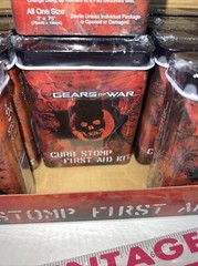 Gears of War 3 NECA 3 Styles Curb Stomp First Aid Kit Full Store Display 🔥