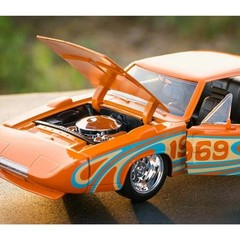 Jada Toys I Love The 60’s 1:24 1969 Dodge Charger Daytona Die-Cast Car, Toys NEW
