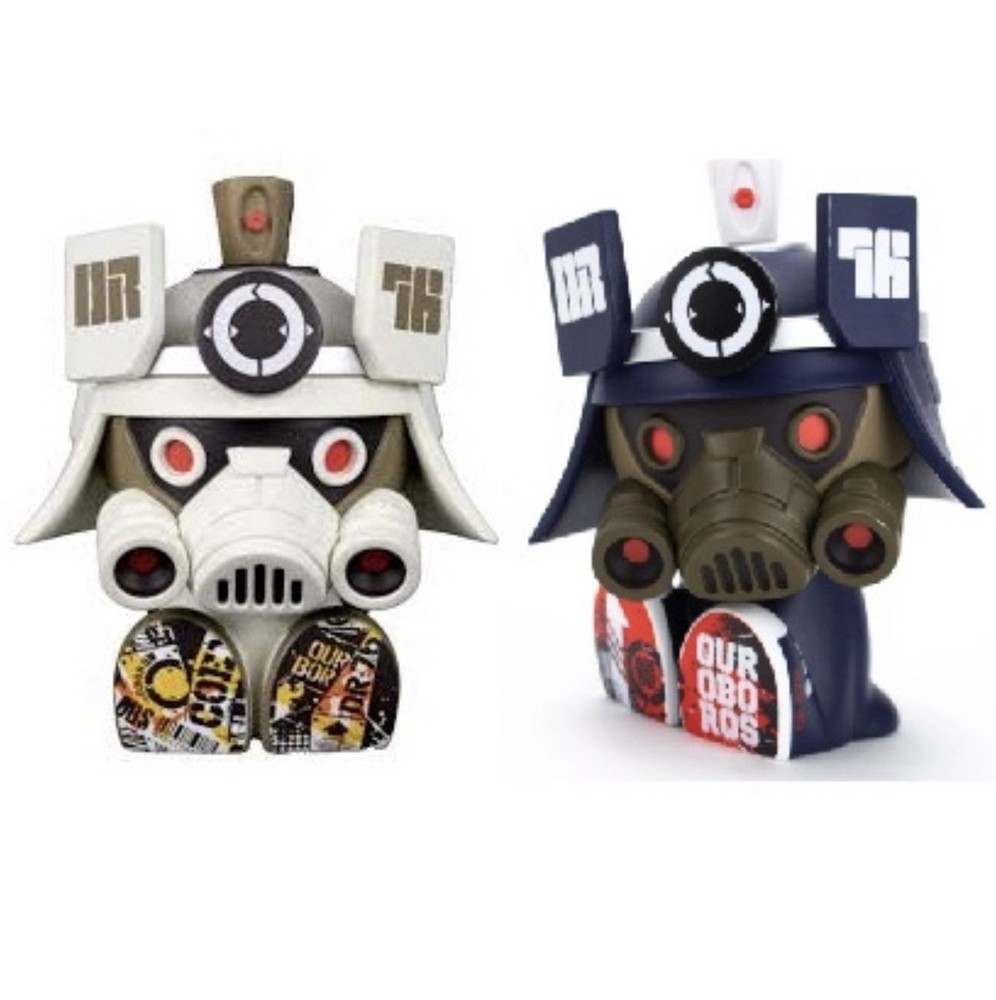 Set of 2x DR76 5oz Clutter Canbot Dragon 76 Vinyl NEW Blue and White BOTH NIB 🔥