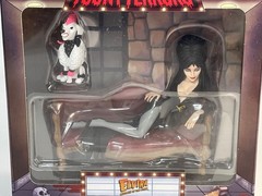 Neca Toony Terrors Elvira Mistress of the Dark Figure on Couch w/ Gonk the Dog