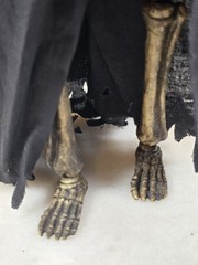 DAY2DAY The Grim Reaper 1/6 Skeleton Warrior each one is individually weathered