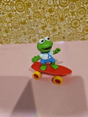 McDonald’s 1986Muppets Figurines Set Kermit Miss Piggy Fozzie Gonzo on Vehicles