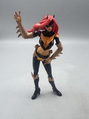 DC Direct Elseworlds Series 1 Thrillkiller Batgirl 7″ Action Figure Damaged