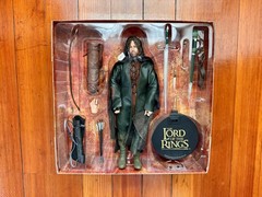 Lord of The Rings Sideshow EXCLUSIVE 1:6 Scale Figure-Boromir, Legolas, Aragorn