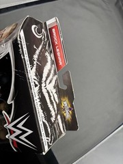 WWE Toys R Us Exclusive Elite Series Brock Lesnar Figure 21-1 Sealed