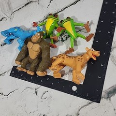 Vintage Rain Forest Cafe Action Figures Lot Of 5 Advertising Meal Toys