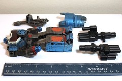 Transformers War For Cybertron SCRAPFACE Deluxe Class + Upgrade Kit – Complete