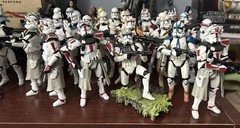 HUGE Star Wars Clone Wars Army Lot 100+ Figures Clone Troopers Commanders Droids