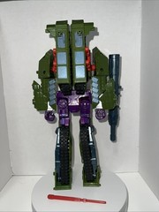 Transformers Combiner Wars Leader Class Armada Megatron. Missing 2 accessories.