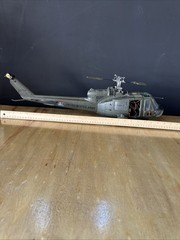 Air America UH‑1C Huey Helicopter 21st Century Toys / Ultimate Soldier 1:18