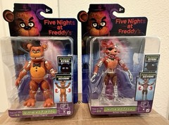 Jazwares Five Nights at Freddy’s Withered Foxy And Withered Freddy