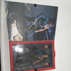 NECA Evil Dead 2: Dead by Dawn Ash Action Figure Movies