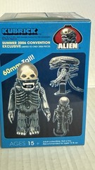 KUBRICK MEDICOM VINTAGE 2006 SDCC EXCLUSIVE “ALIEN” 60mm. NEW IN BOX VGC