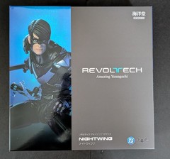 Amazing Yamaguchi Revoltech Arkham Knight – Nightwing　with Bonus KAIYODO NEW