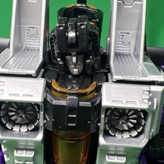 Transformers Earthrise Skywarp WFC War For Cybertron