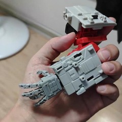 FDM 3D Print Movable Hands Upgrade Kit For Age of the Primes Superion