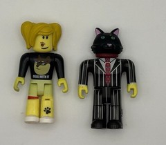 ROBL0X Figured Business Cat And Diggin All Dogs Set Of 2 Series 1 No Codes
