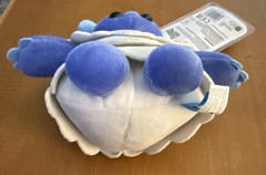 ADOPT ME! Christmas YETI 4.5″ Plush With Item Code New 2024