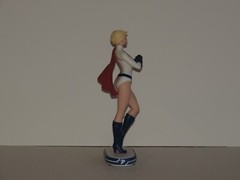 DC Comics Cover Girls Statue of Power Girl