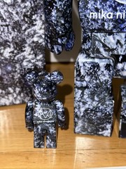 Medicom BE@RBRICK Mika Ninagawa Yosakura 400% and 100% set Bearbrick