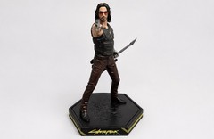 Cyberpunk 2077 Johnny Silverhand Figure Dark Horse Deluxe Collectible 9.5” NEW