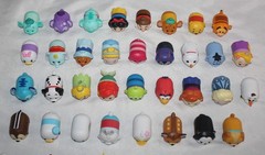 Large Lot of 98 Disney Tsum Tsum Small Medium & Large Stackable Vinyl Figures