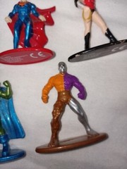 9 DC Comic Die Cast Metal Mini Figures Heroes Villains Toys 1.5in