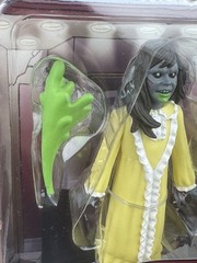 NECA Toony Terrors The Exorcist Regan Pazuzu Possession Figure Lootcrate Excl