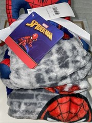 Marvel Spider-Man Fleece Throw Blanket with An Attached Plush Toy Brand New NWT