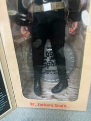 LOST IN SPACE – DR ZACHARY SMITH BY SCI-FI METROPOLIS- 12″ ACTION FIGURE