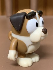 Bluey Family & Friends Posable Figure WINTON English Bulldog