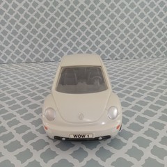 Lanard Toys Volkswagen VW Beetle Wow Action Girls White Car 1999 Vehicle