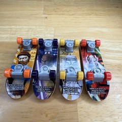 STAR WARS: THE CLONE WARS 2010 TABLETOP SKATEBOARDS (4 INCLUDED)