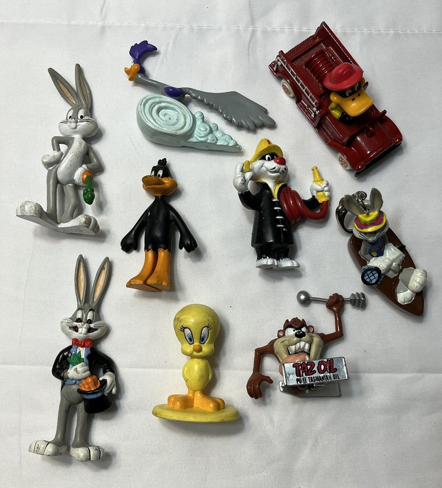 Vintage WB Loony Tunes Taz Bugs Pepe PVC Figure Lot Applause Warner Bros Store