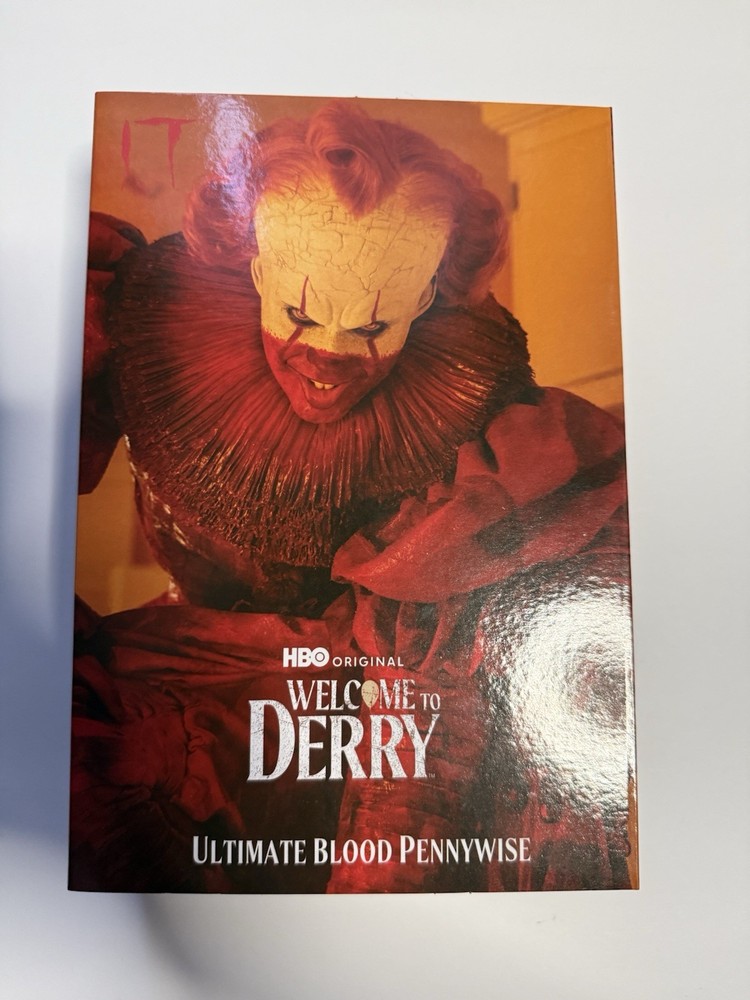 NECA IT Pennywise Welcome To Derry Ultimate Blood Pennywise Figure New In Box