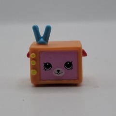 Shopkins HAPPY PLACES Loose Figurine PUPPY PARLOR Loose Figure.