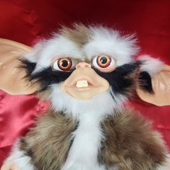 Gremlins 2: The New Batch – Lenny Mogwai Prop – Trick or Treat Studios – Broken