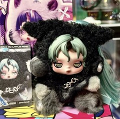 QUEEN CHRYSALIS-Skullpanda My Little Pony Series Blind Box Figure Toy Plush DOLL