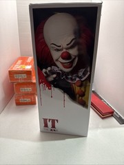 Mezco Toyz IT Talking Pennywise 1990 15 in Figure Brand New Box Damage