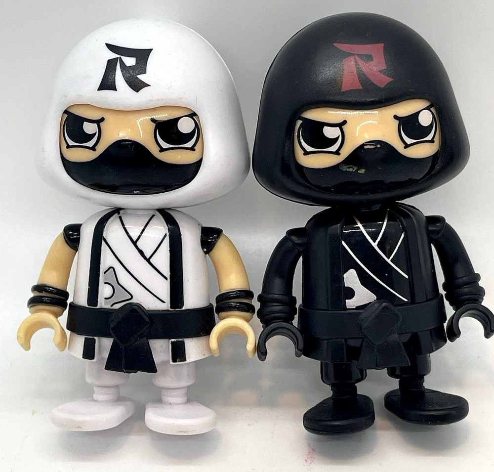 Ryan’s World Ninja Black & White Outfit Ninja Series 3 Mystery Figure 3” Lot 2