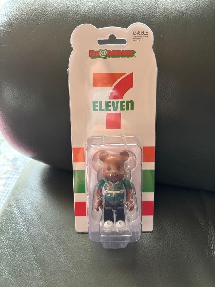 MEDICOM TOY BE@RBRICK 100% Seven-Eleven Japan Limited Sealed New Bearbrick