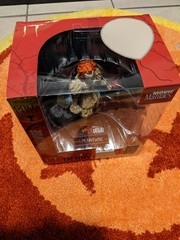 McFarlane Movie Maniacs It Welcome To Derry Gold Label Limited Edition Pennywise