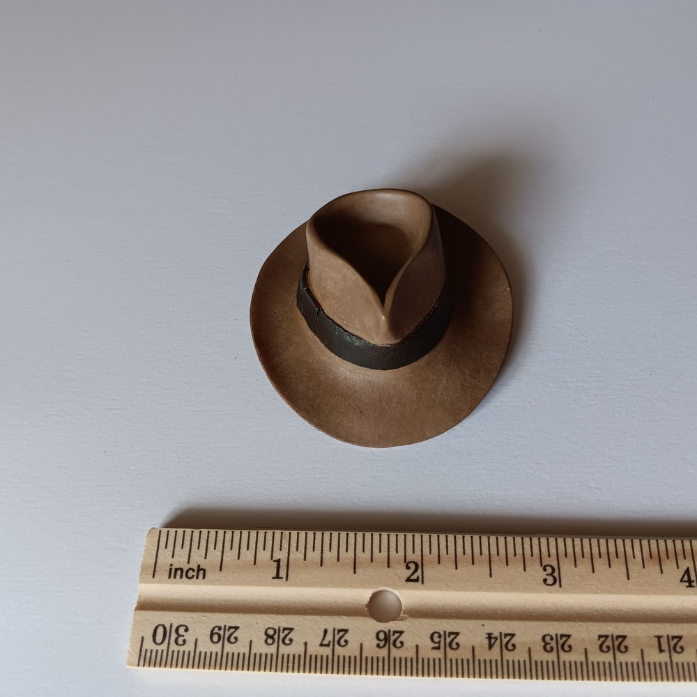1/6 Fedora light brown (molded hard plastic) – Wolfman Larry Talbot – Sideshow